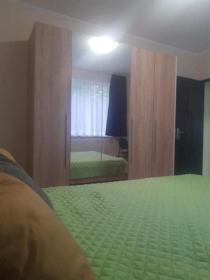 Zoldrebi Apartment Turda Exterior photo