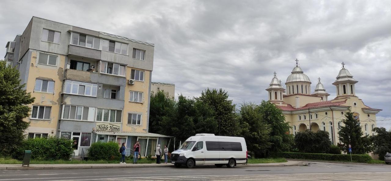 Zoldrebi Apartment Turda Exterior photo
