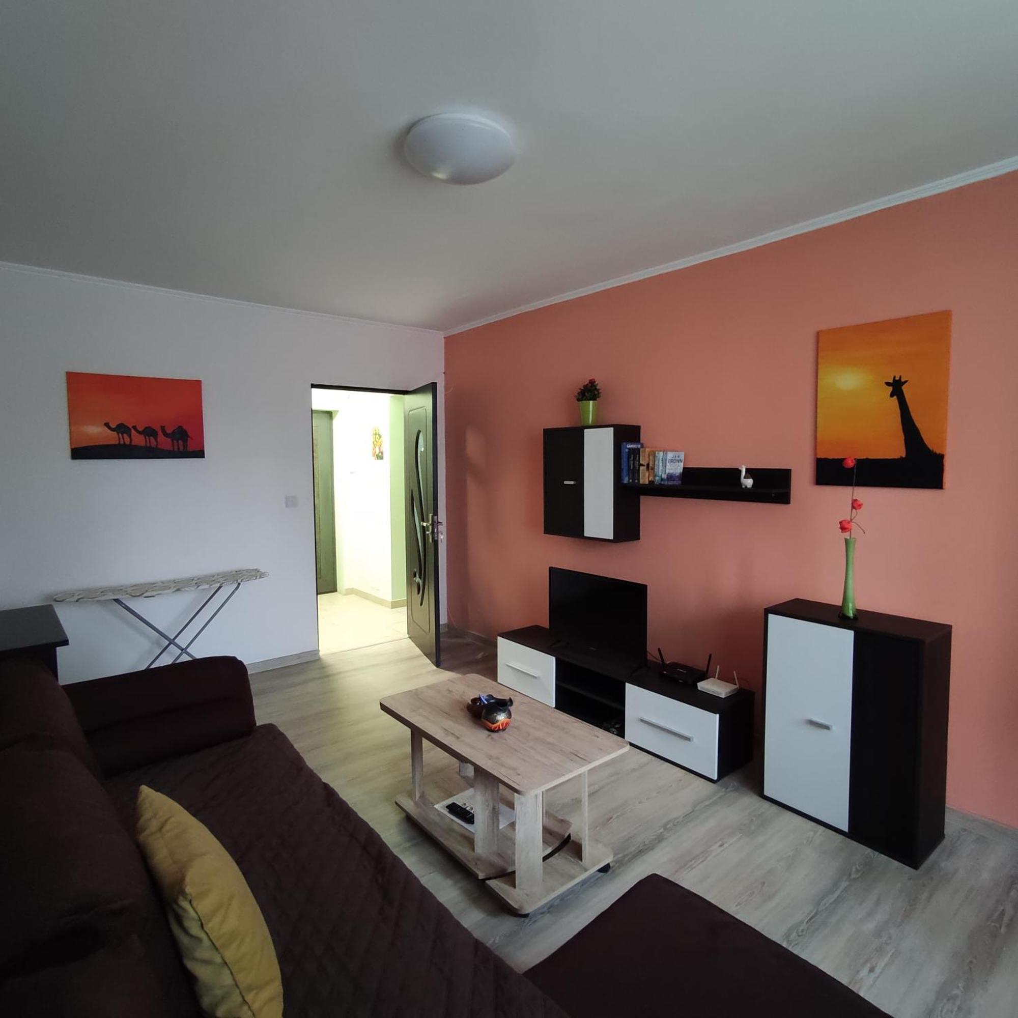 Zoldrebi Apartment Turda Exterior photo